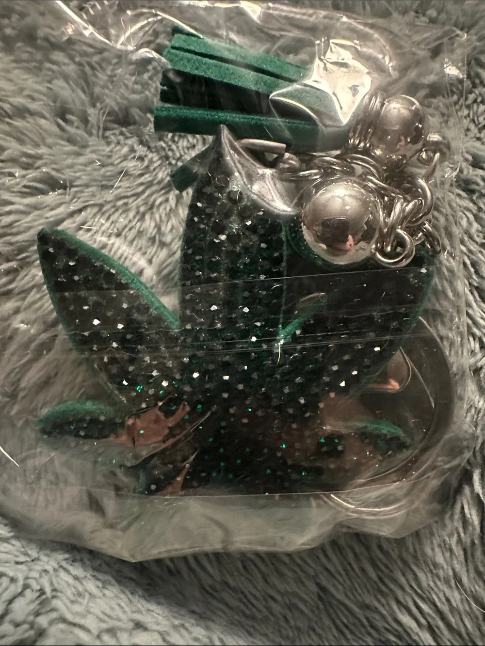 Glitter Leaf Tassel Keychain Charm - Green